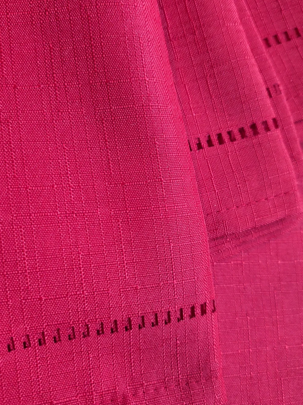Nicole Miller Bright Red Hemstitch Napkins - Set